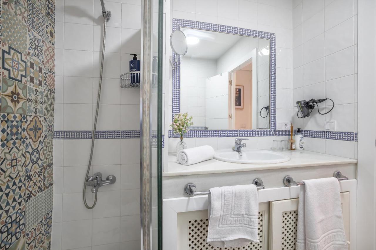 Zafiro Apartment&Parking In The Historical Centre กอร์โดบา ภายนอก รูปภาพ